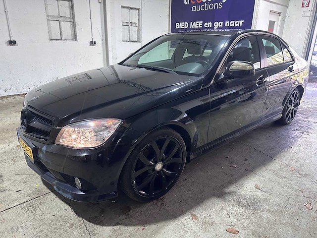 Mercedes-benz - c-klasse - 200 k - 70-gfg-3 - afbeelding 1 van  18