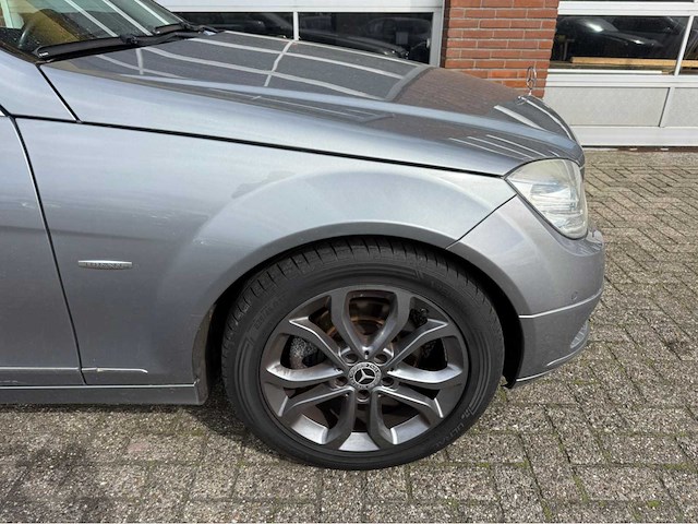 Mercedes-benz - c-klasse - 200 k - personenauto - 2009 - afbeelding 11 van  19