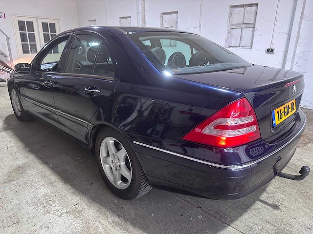 Mercedes-benz - c-klasse - 240 v6 elegance automaat- 16-gn-jr- 2001 - afbeelding 11 van  18