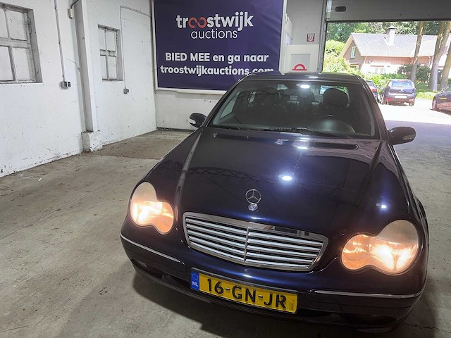 Mercedes-benz - c-klasse - 240 v6 elegance automaat- 16-gn-jr- 2001 - afbeelding 15 van  18