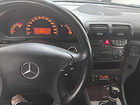 Mercedes-benz - c-klasse - 240 v6 elegance automaat- 16-gn-jr- 2001 - afbeelding 17 van  18