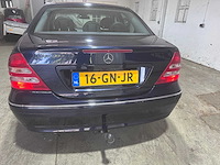 Mercedes-benz - c-klasse - 240 v6 elegance automaat- 16-gn-jr- 2001 - afbeelding 4 van  7