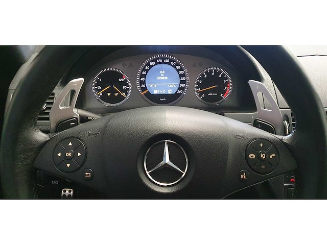 Mercedes-benz - c-klasse - 350 - amg - avantgarde - afbeelding 15 van  31