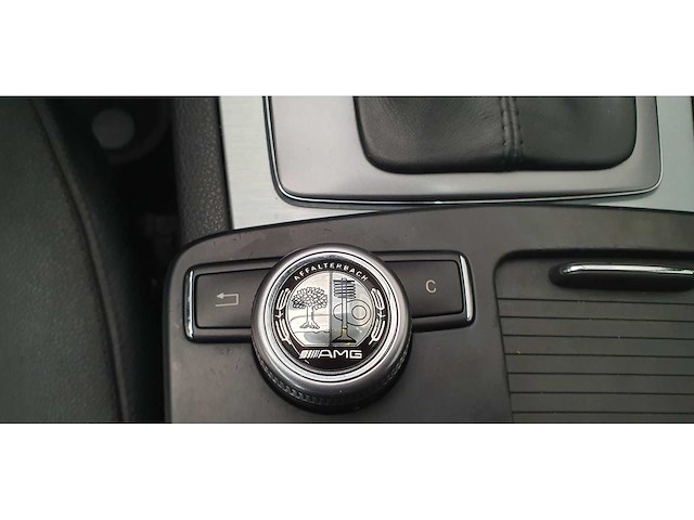 Mercedes-benz - c-klasse - 350 - amg - avantgarde - afbeelding 18 van  31
