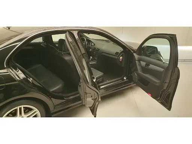 Mercedes-benz - c-klasse - 350 - amg - avantgarde - afbeelding 20 van  31