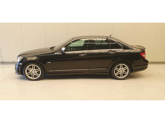 Mercedes-benz - c-klasse - 350 - amg - avantgarde - afbeelding 29 van  31