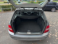 Mercedes-benz - c-klasse - combi c180 - car - 2013 - afbeelding 10 van  37