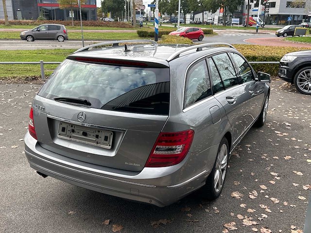 Mercedes-benz - c-klasse - combi c180 - car - 2013 - afbeelding 32 van  37
