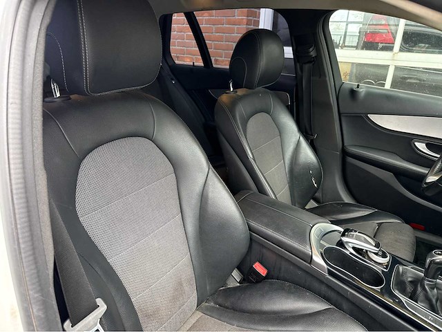 Mercedes-benz - c-klasse - estate 180 ambition - personenauto - 2015 - afbeelding 9 van  23