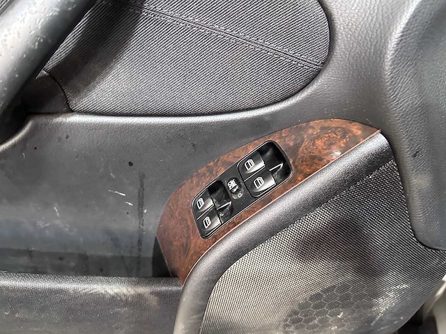 Mercedes-benz - c-klasse combi - 180 k. elegance automaat- 20-pl-db- 2004 - afbeelding 4 van  4