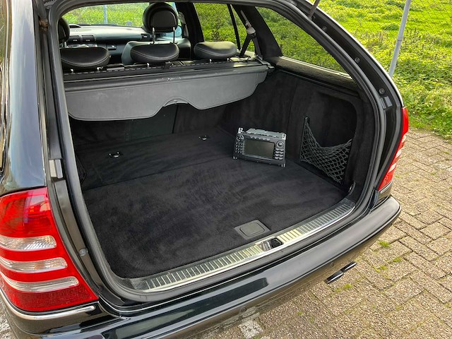 Mercedes-benz - c-klasse combi - amg 55 - personenauto - afbeelding 9 van  18