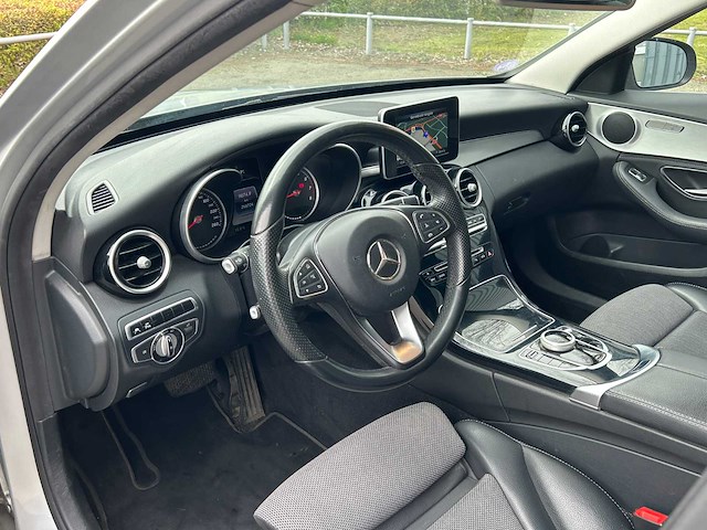 Mercedes-benz - c-klasse estate - 180 edition 1 - car - 2015 - afbeelding 22 van  30