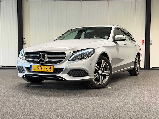 Mercedes-benz - c-klasse estate - 180 prestige 2015 l-901-kr iaw - afbeelding 1 van  17