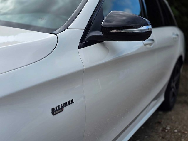 Mercedes-benz - c-klasse estate - c43s - 450 amg 4matic - sn-540-x - 2015 - personenauto - afbeelding 17 van  29