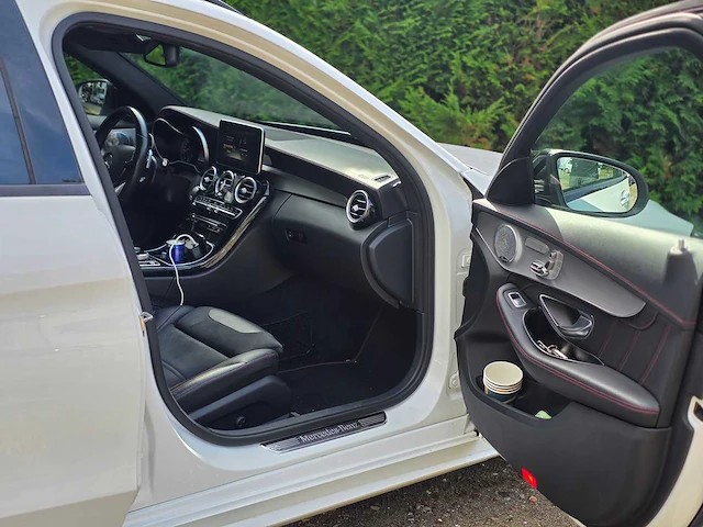 Mercedes-benz - c-klasse estate - c43s - 450 amg 4matic - sn-540-x - 2015 - personenauto - afbeelding 18 van  30