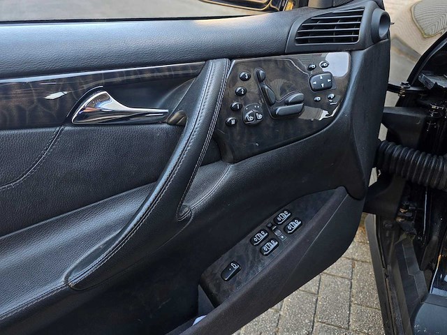 Mercedes-benz - cl-klasse - amg 55 - 12-nr-hv - 2001 - afbeelding 12 van  14