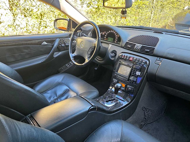 Mercedes-benz - cl-klasse - amg 55 - 12-nr-hv - 2001 - afbeelding 3 van  9