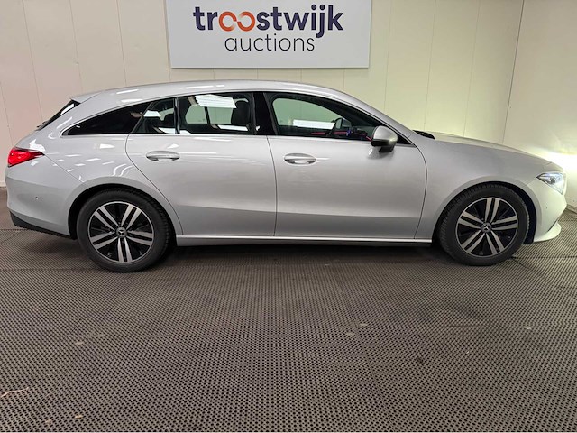 Mercedes-benz - cla - klasse - shooting brake - personenauto - 2021 - afbeelding 10 van  13