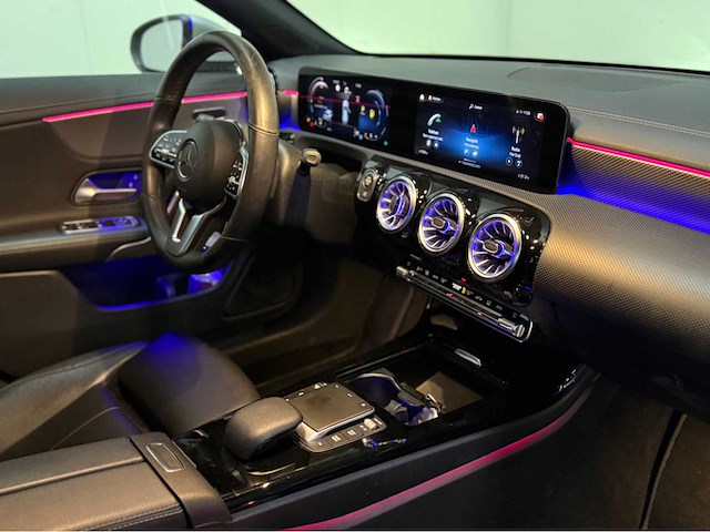 Mercedes-benz - cla - klasse - shooting brake - personenauto - 2021 - afbeelding 13 van  13