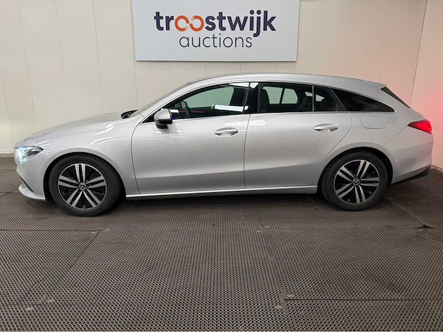 Mercedes-benz - cla - klasse - shooting brake - personenauto - 2021 - afbeelding 12 van  27