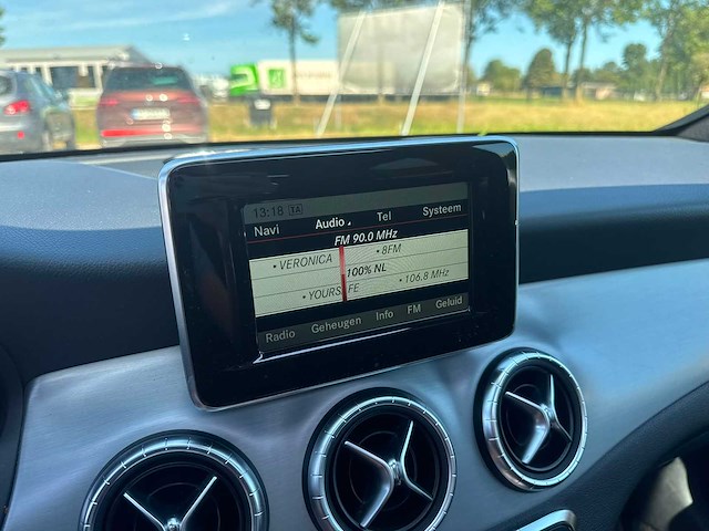 Mercedes-benz - cla-klasse - 200 ambition 5-zjf-87 2015 iaw - afbeelding 14 van  21