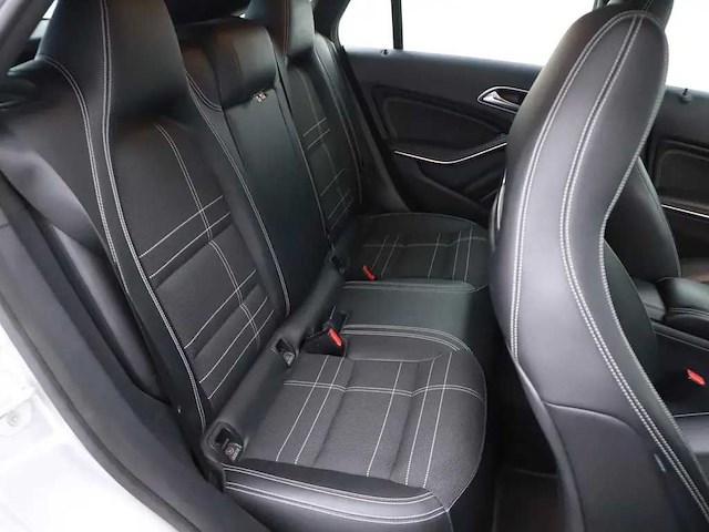 Mercedes-benz - cla-klasse shooting brake - 180 ambition gl-800-x 2015 iaw - afbeelding 13 van  25