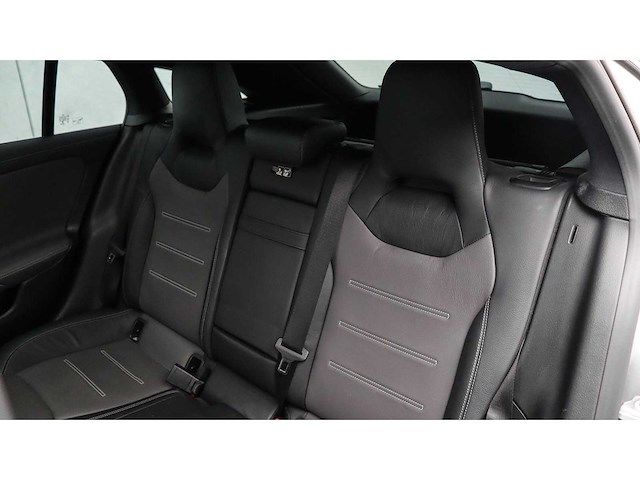 Mercedes-benz - cla-klasse shooting brake - amg 45 s 4matic+ - 2020 - n-818-xz - afbeelding 25 van  36
