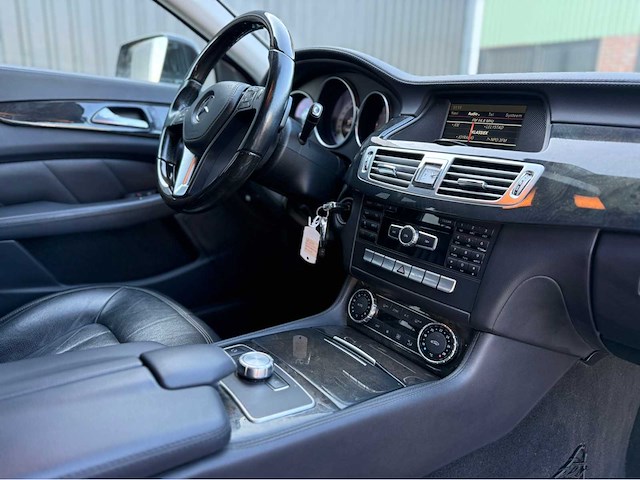 Mercedes-benz - cls-klasse - 250 cdi - shooting brake - cls-klasse - personenauto - 2013 - afbeelding 13 van  13