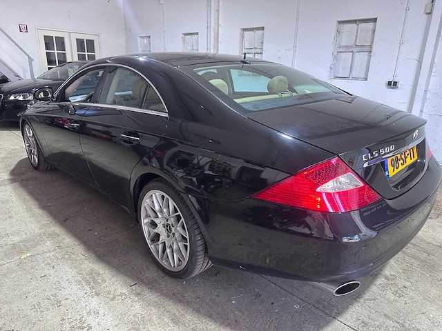 Mercedes-benz - cls-klasse - 500 automaat- 98-sf-tt- 2006 - afbeelding 9 van  11