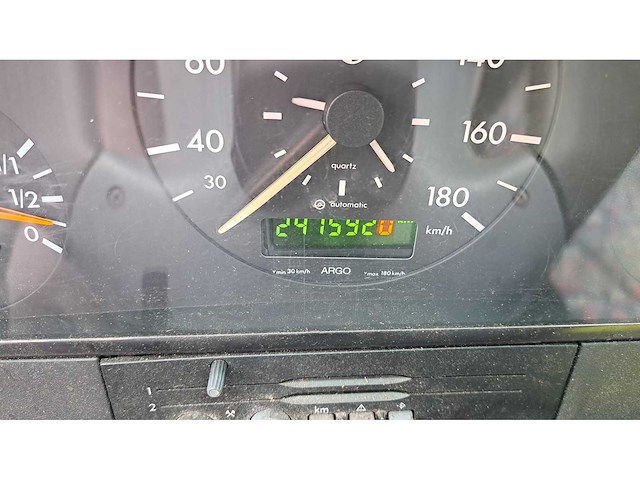 Mercedes-benz - daimler benz - 412 td 355cm - 91-vl-lh - afbeelding 11 van  12