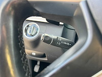 Mercedes-benz - e-klasse - 200 bluetec - personenauto - afbeelding 3 van  19