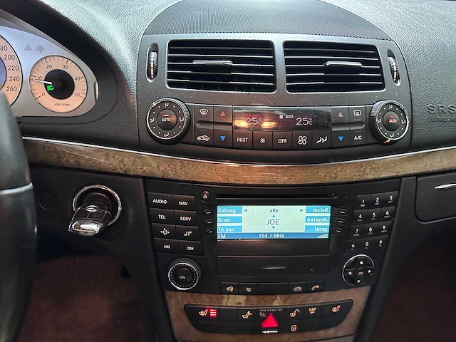 Mercedes-benz - e-klasse - 200 cdi avantgarde automaat- 54-tx-df- 2007 - afbeelding 4 van  18