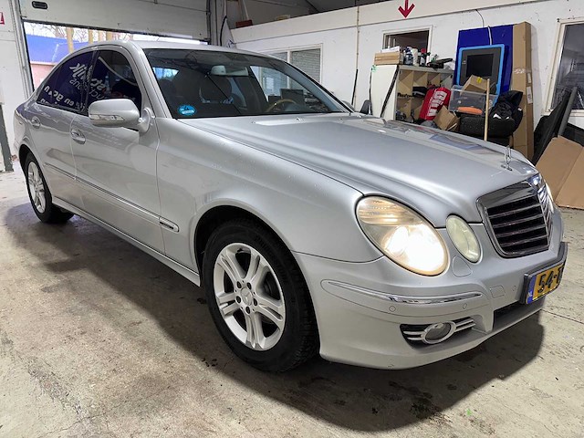 Mercedes-benz - e-klasse - 200 cdi avantgarde automaat- 54-tx-df- 2007 - afbeelding 14 van  18