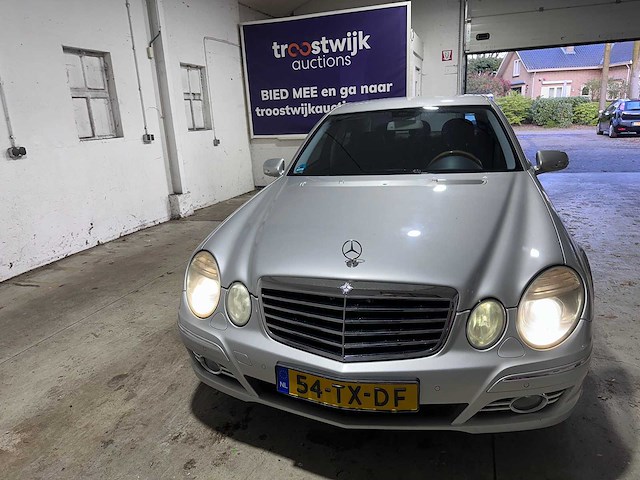 Mercedes-benz - e-klasse - 200 cdi avantgarde automaat- 54-tx-df- 2007 - afbeelding 15 van  18
