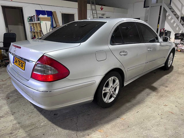 Mercedes-benz - e-klasse - 200 cdi avantgarde automaat- 54-tx-df- 2007 - afbeelding 9 van  14