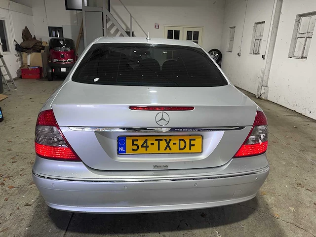 Mercedes-benz - e-klasse - 200 cdi avantgarde automaat- 54-tx-df- 2007 - afbeelding 12 van  18