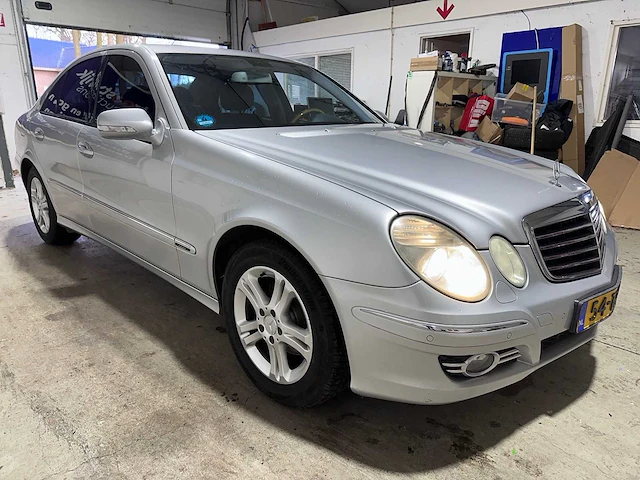 Mercedes-benz - e-klasse - 200 cdi avantgarde automaat- 54-tx-df- 2007 - afbeelding 14 van  18