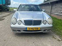 Mercedes-benz - e-klasse - 200 classic - car - 2000 - afbeelding 14 van  17