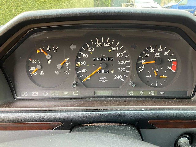 Mercedes-benz - e-klasse - 200 elegance - personenauto - afbeelding 3 van  18