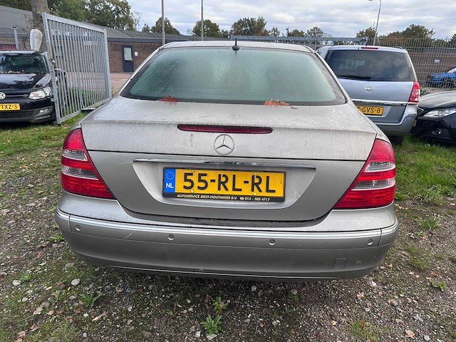 Mercedes-benz - e-klasse - 200 k. elegance - 55-rl-rl - afbeelding 14 van  19