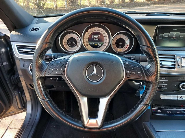 Mercedes-benz - e-klasse - 220 bt. amb. avant. - personenauto - afbeelding 3 van  25
