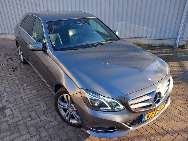Mercedes-benz - e-klasse - 220 bt. amb. avant. - personenauto - afbeelding 12 van  25