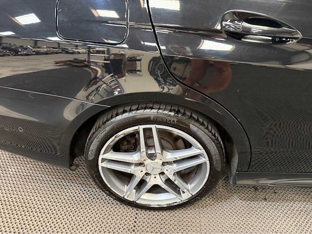 Mercedes-benz - e-klasse - 220 bt. ed. amg av. - personenauto - 2015 - afbeelding 19 van  30