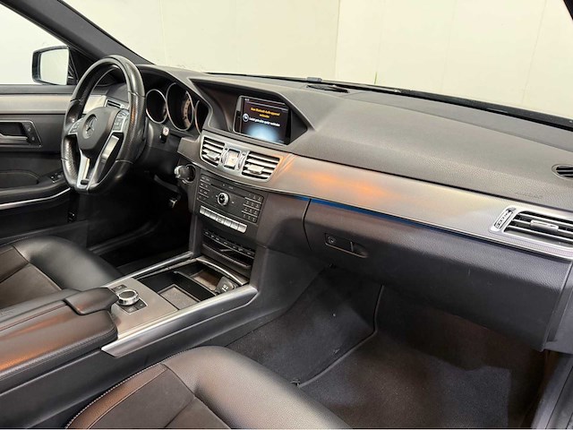 Mercedes-benz - e-klasse - 220 bt. ed. amg av. - personenauto - 2015 - afbeelding 4 van  18