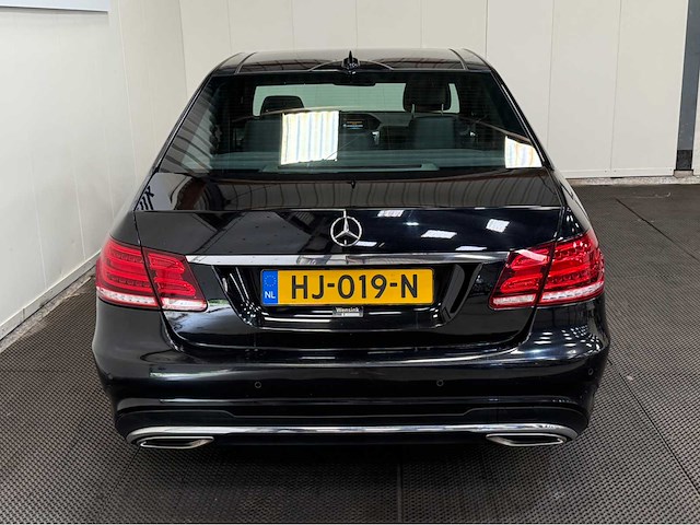 Mercedes-benz - e-klasse - 220 bt. ed. amg av. - personenauto - 2015 - afbeelding 18 van  18