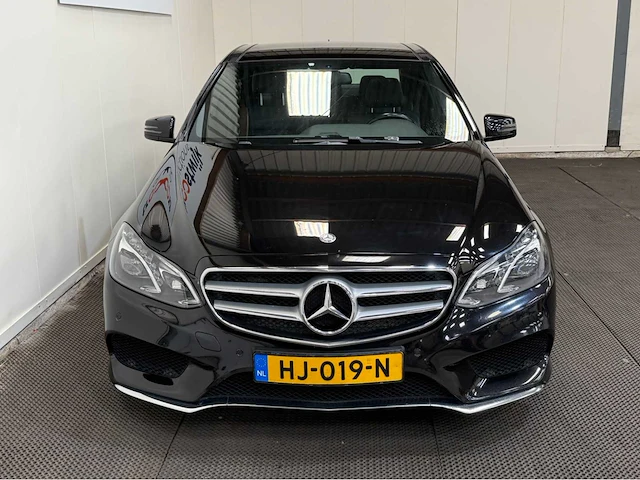 Mercedes-benz - e-klasse - 220 bt. ed. amg av. - personenauto - 2015 - afbeelding 2 van  31