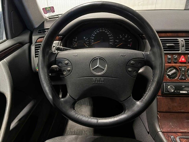 Mercedes-benz - e-klasse - 220 cdi avg.select 2001|77-tv-kg|iaw - afbeelding 1 van  13