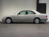 Mercedes-benz - e-klasse - 220 cdi avg.select 2001|77-tv-kg|iaw - afbeelding 15 van  20