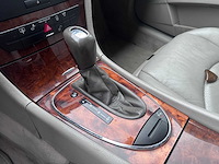Mercedes-benz - e-klasse - 240 elegance 4-matic automaat- 97-jvp-2 - afbeelding 2 van  10