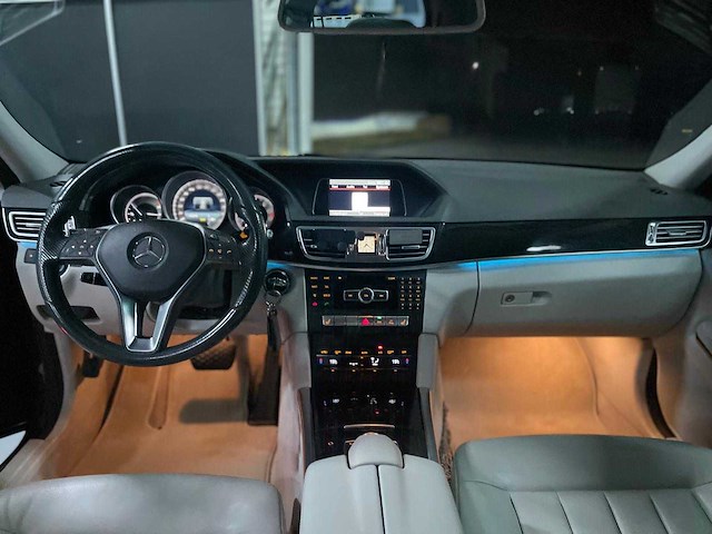 Mercedes-benz - e-klasse - 250 prestige - automatic full option - 2014 - afbeelding 14 van  18